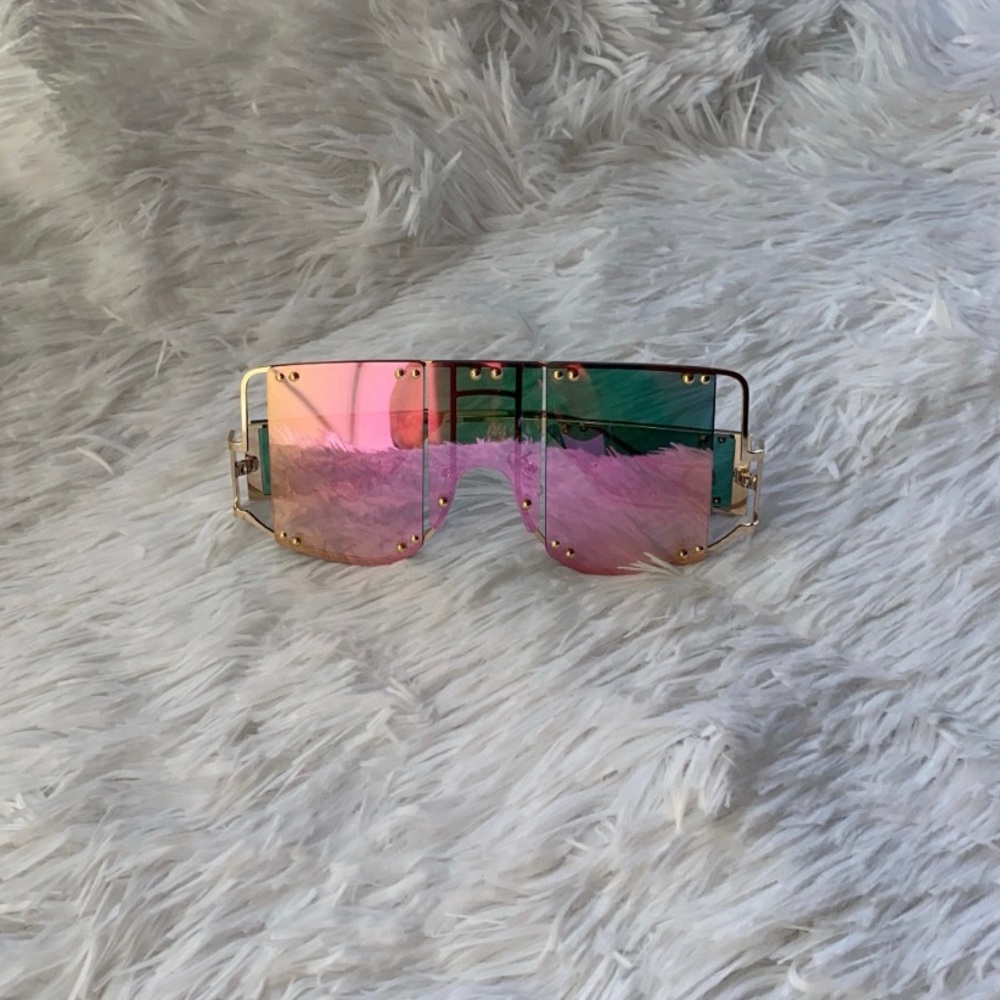 **NWOT** Women Metal Square Sunglasses